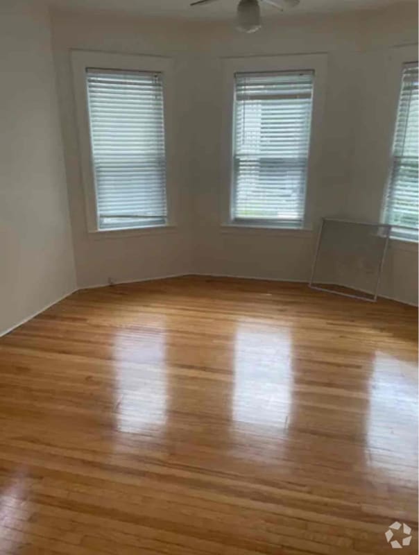 Building Photo - 6 Pelham St Unit 2 Rental