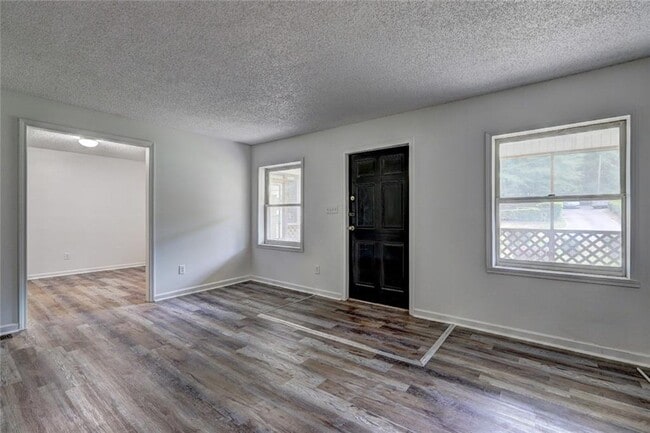 Photo - 3266 Betty Pl