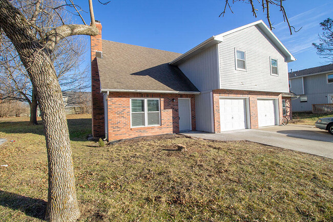 Photo - 3608 Hermitage Rd Townhome