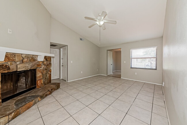 Photo - 4277 Lancaster Dr