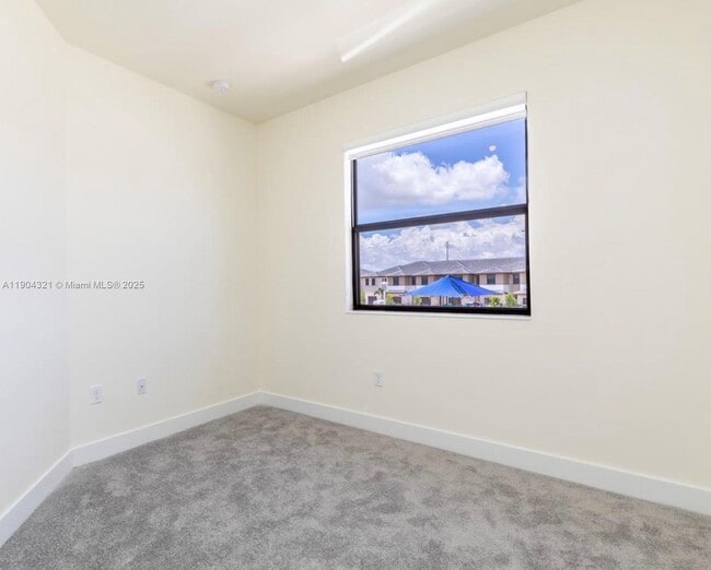 Photo - 15861 NW 90th Ct