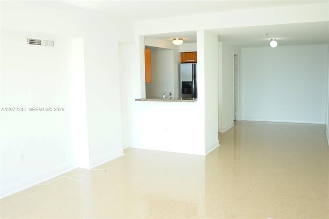 Photo - 6362 Collins Ave Unit 610
