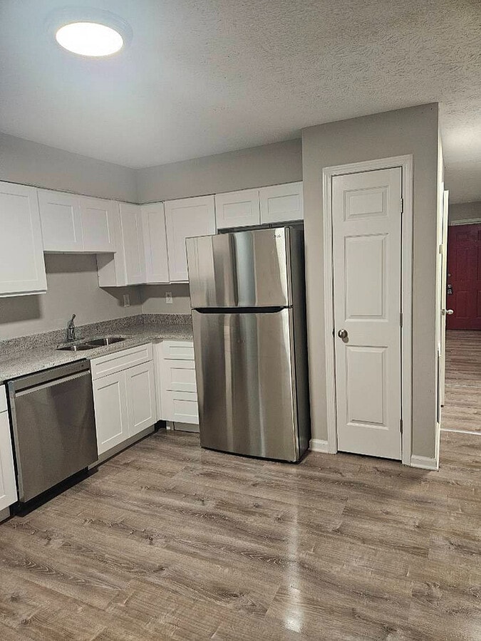 Photo - Carlton Ford Apartments