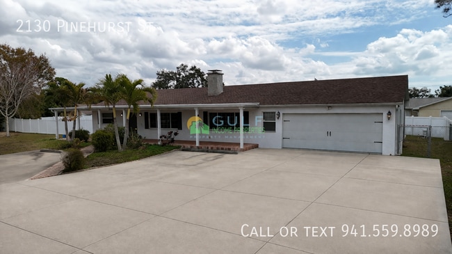 Photo - 2130 Pinehurst St