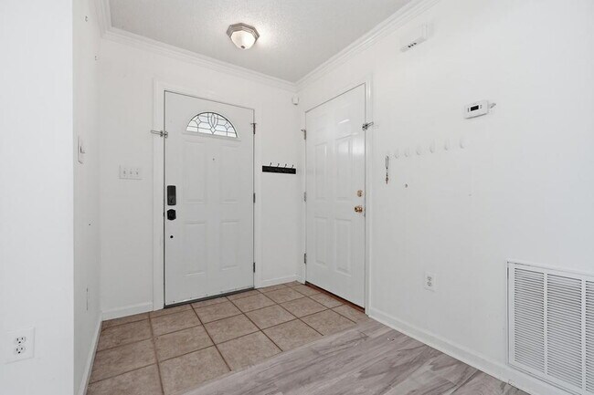 New rental move in ready! 4 bedrooms | 2 bathooms