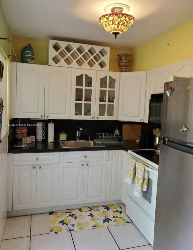 Photo - 526 S 28th Ave