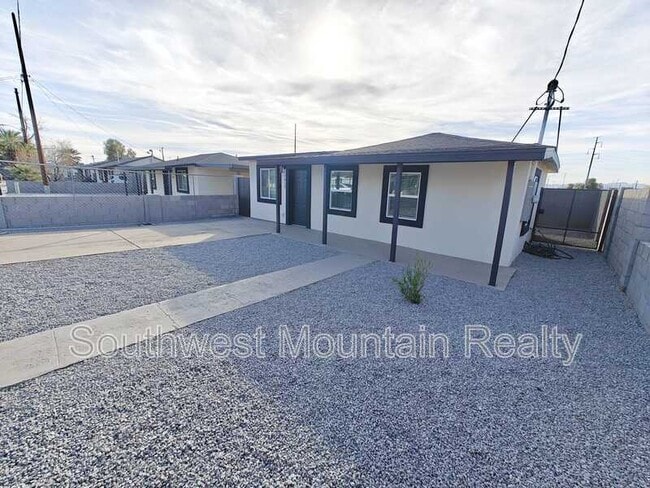 Photo - 7412 N 62nd Ave