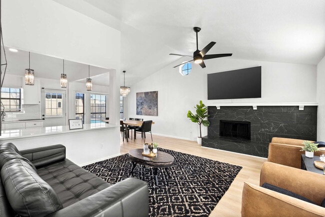 Building Photo - 4629 Amherst Ln