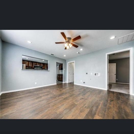 Photo - 5136 Bourquin St