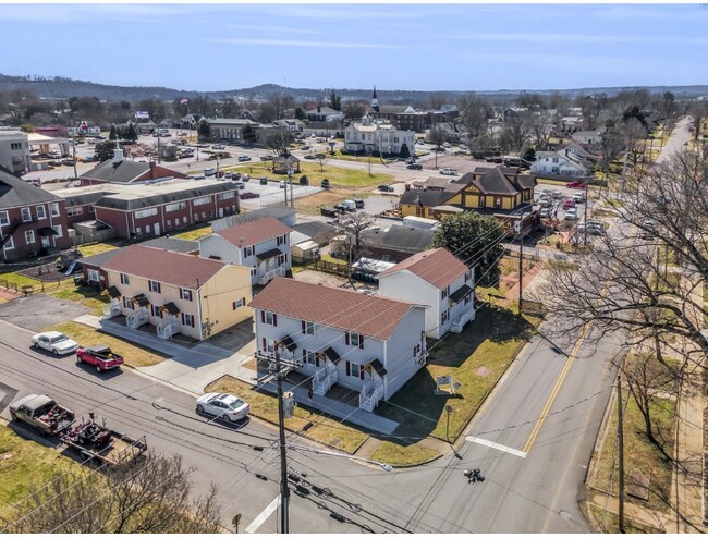 Photo - 219 W Flower St Unit D1