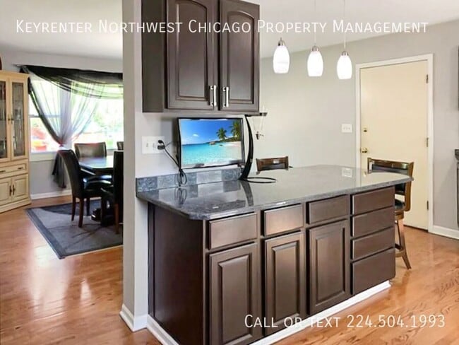 Photo - 1001 West Dr