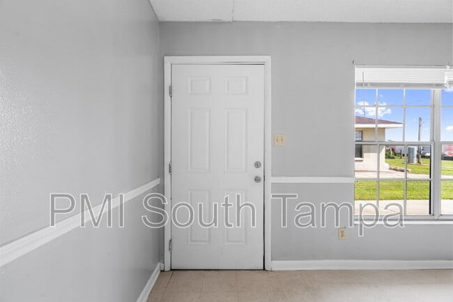 Photo - 9948 US-98