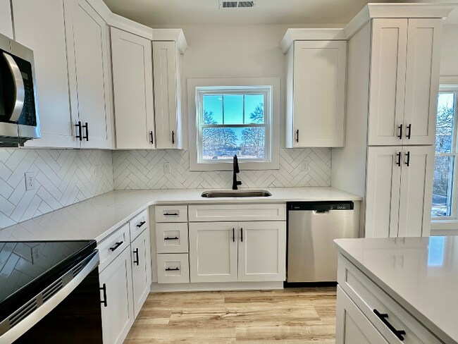 Photo - 1004 1/2 N 21st St Unit A