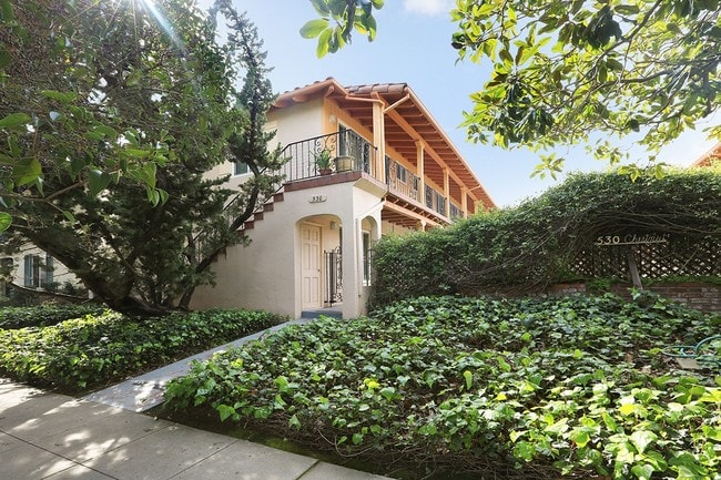 Photo - Andalusia at Chestnut