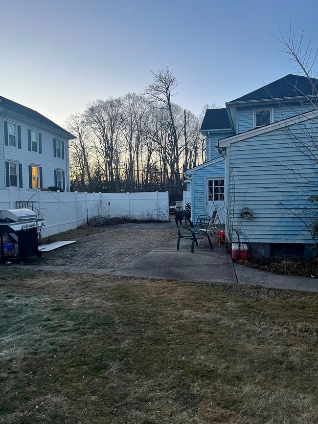 Photo - 35 Woodruff St