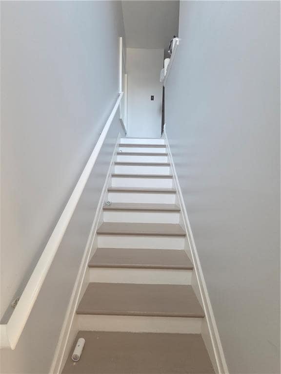 Photo - 4106 Dahlgreen Way