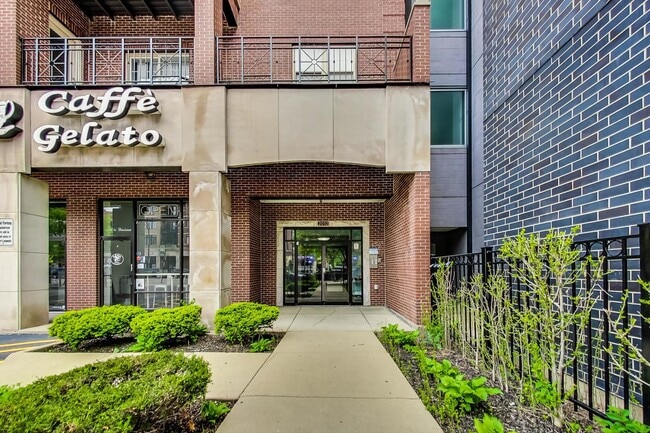 Photo - 2032 W Division St Unit 201N