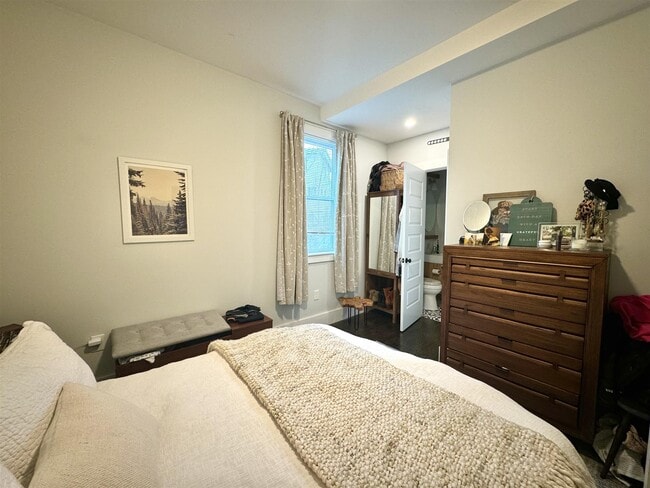 Photo - 75 Kinnaird St Unidad 2