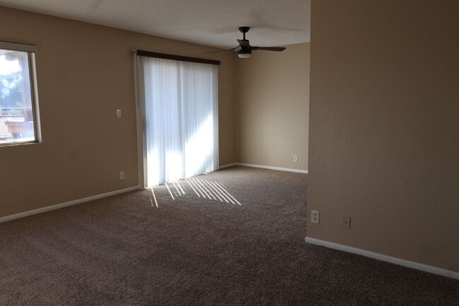 Photo - PLACE-1332 N El Prado St Unidad 1332 N El Prado St #C