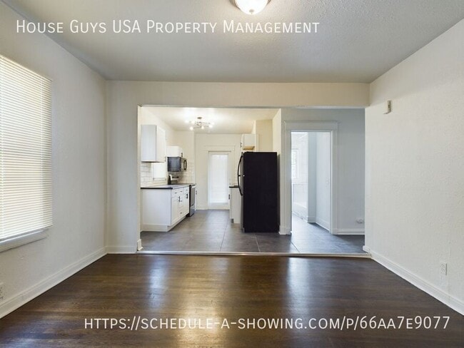 Photo - 3939 Troost Ave