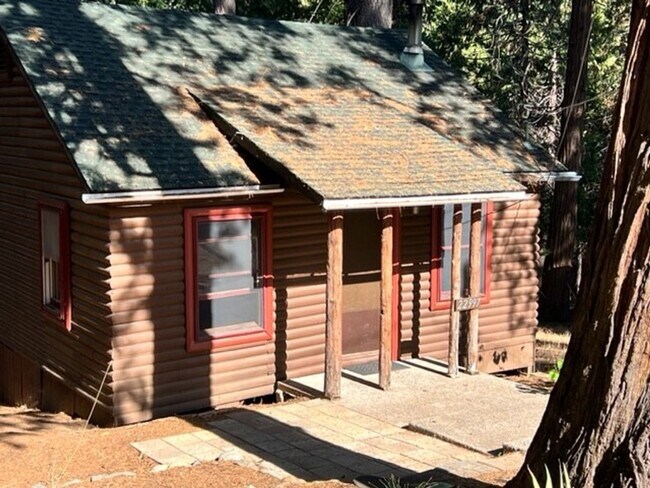 Photo - Charming Woodland Cabin Rental in Twain Harte