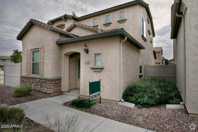 Building Photo - 16013 N 21st Ln Rental