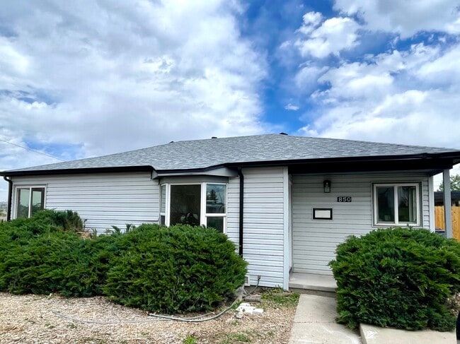 Photo - 850 S Osage St