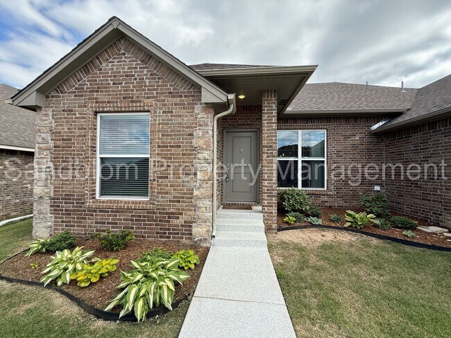 Photo - For Lease | Bixby | Available Now!