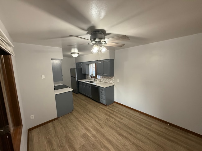 Kitchen 2 - 1170 Bernath Pky Unit 1170