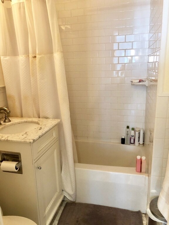 Photo - 247 Newbury St Unit 2R