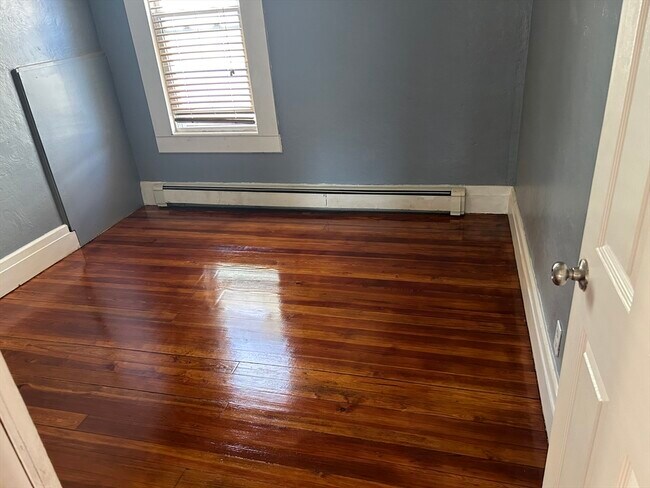 Photo - 188 Shawmut Ave