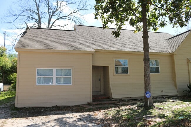 Photo - 916 N Gaillard St Apartment Unit #916A