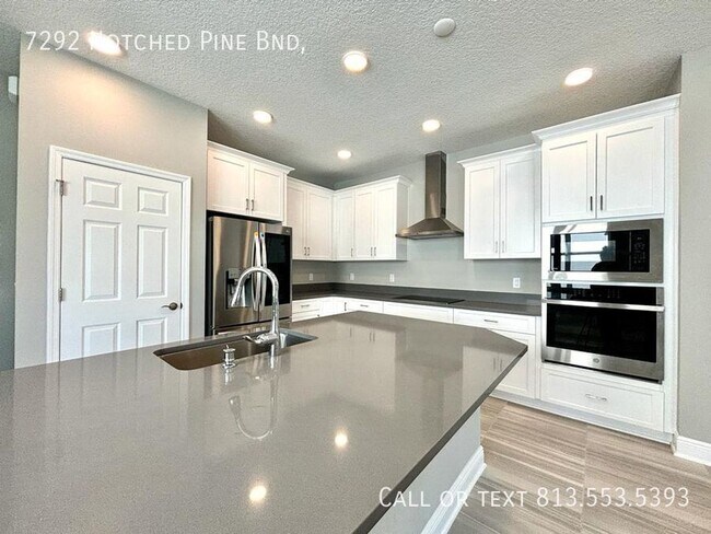 Photo - 7292 Notched Pne Bnd