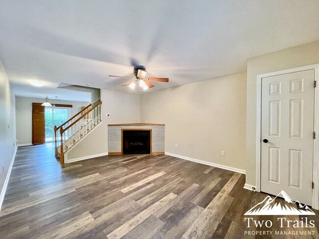 257 Wiltshire Cir