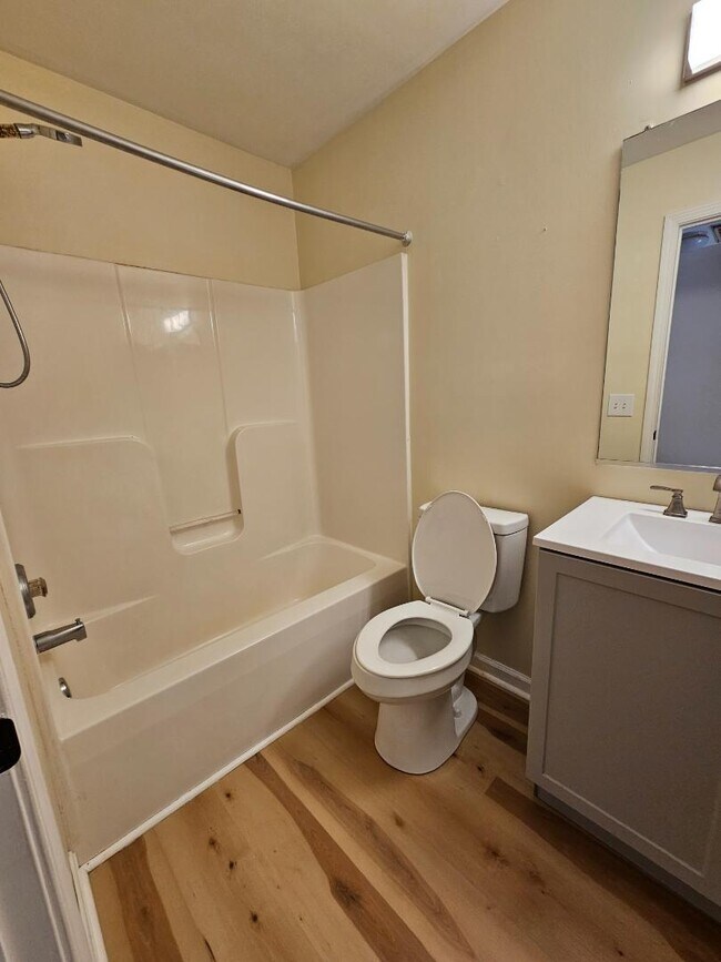 Photo - 7322 Fleming Rd