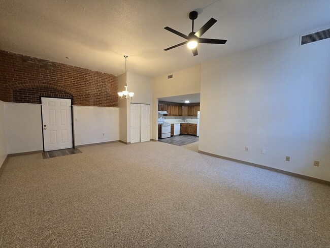 Photo - 147 Rawson Rd Unit G3