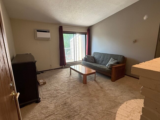 Photo - 350 Shelard Pkwy Unit 304