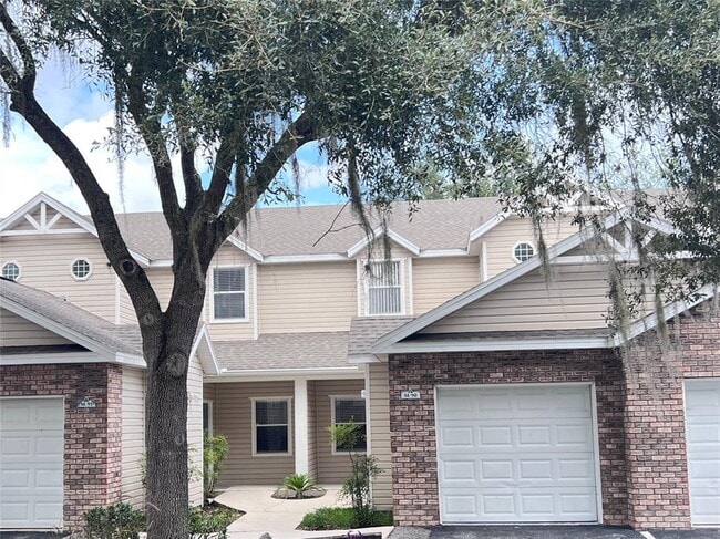 Building Photo - 4700 SW Archer Rd Unit M-90 Rental