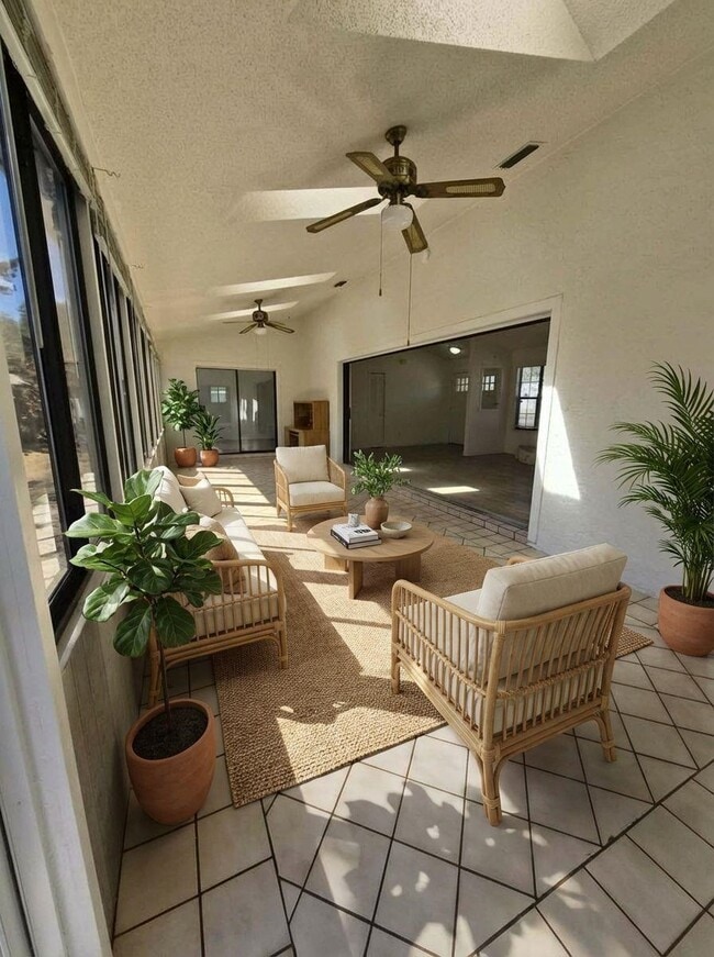 Photo - 57 Shores Blvd