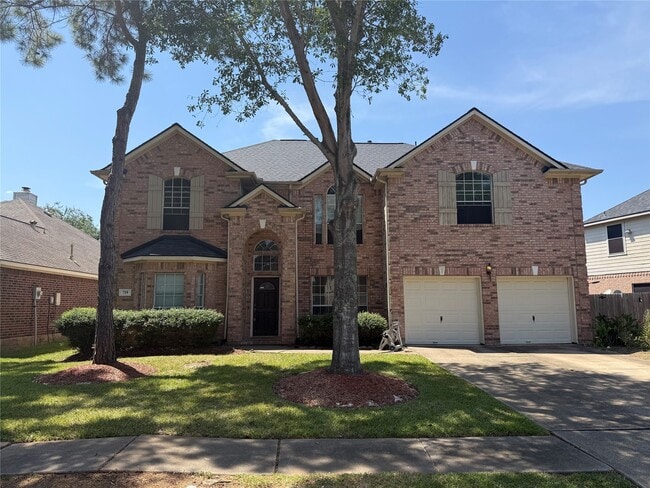 Building Photo - 719 Rock Springs Dr