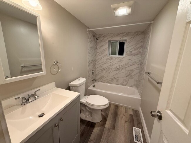 Photo - 52 Myrtle Ave Unit #3