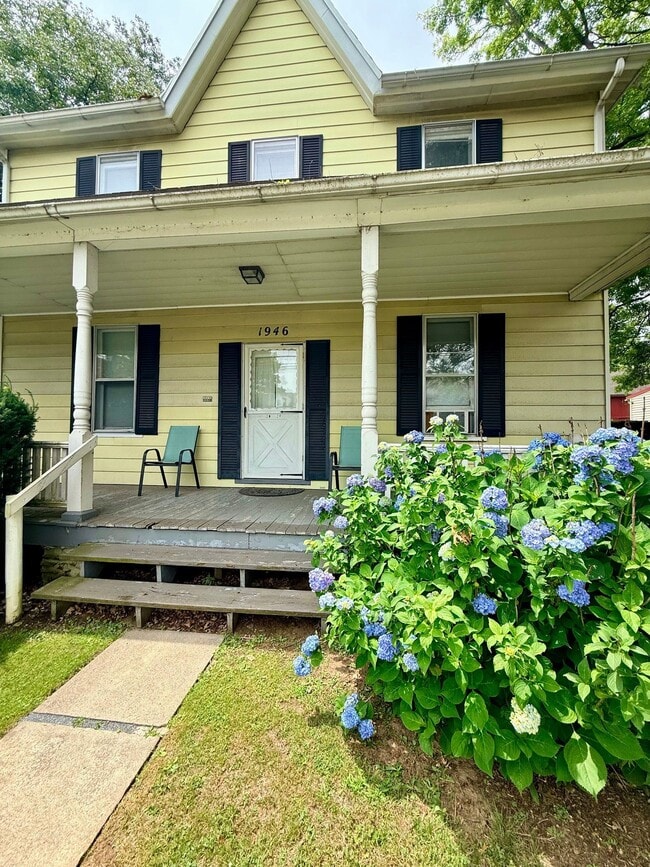 Photo - 1946 Willow Street Pike Unit 2s