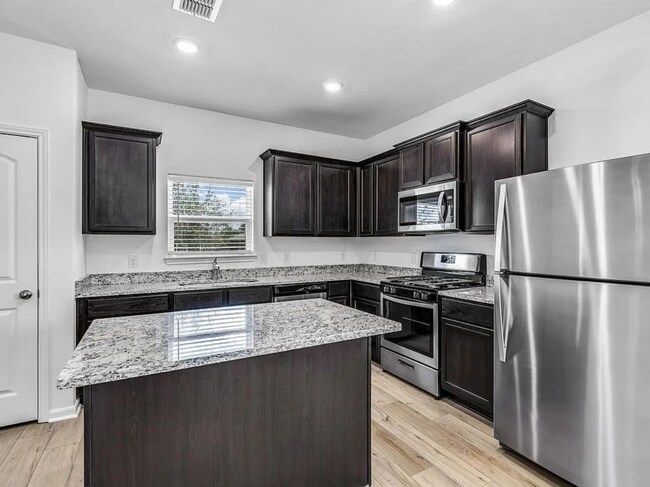 Photo - 10830 Quinn Ct