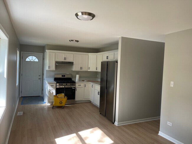 Photo - 1807 221st St