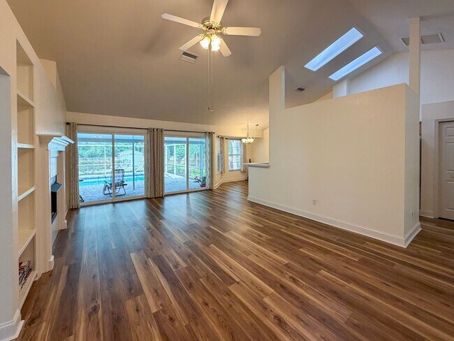 Photo - 4BR/2BA POOL home in NW Gainesville!