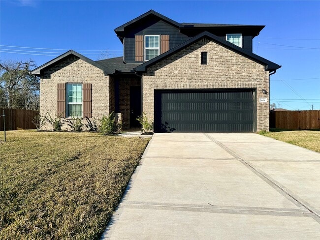 Building Photo - 408 Magnolia Ln