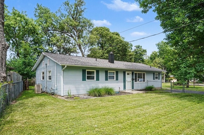 Photo - 8490 Smallwood Ln