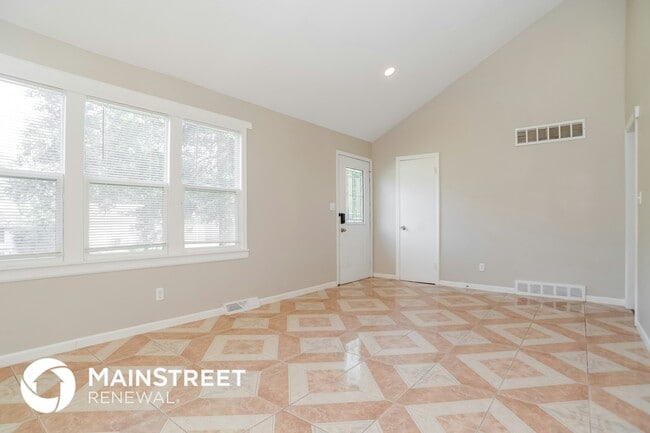 Photo - 2702 S Glenwood Ave