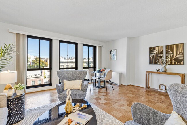 Photo - 1280 21st St NW Unidad 506