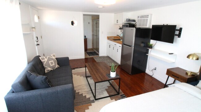 Photo - 2214 N 8th St